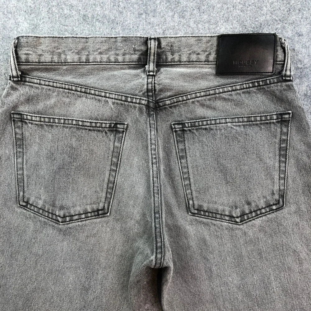 Moussy Vintage measurements waist